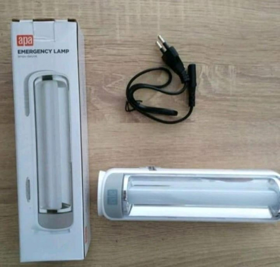 Apa Lampu Emergency Darurat Dengan Fungsi Torch 8 W-2
