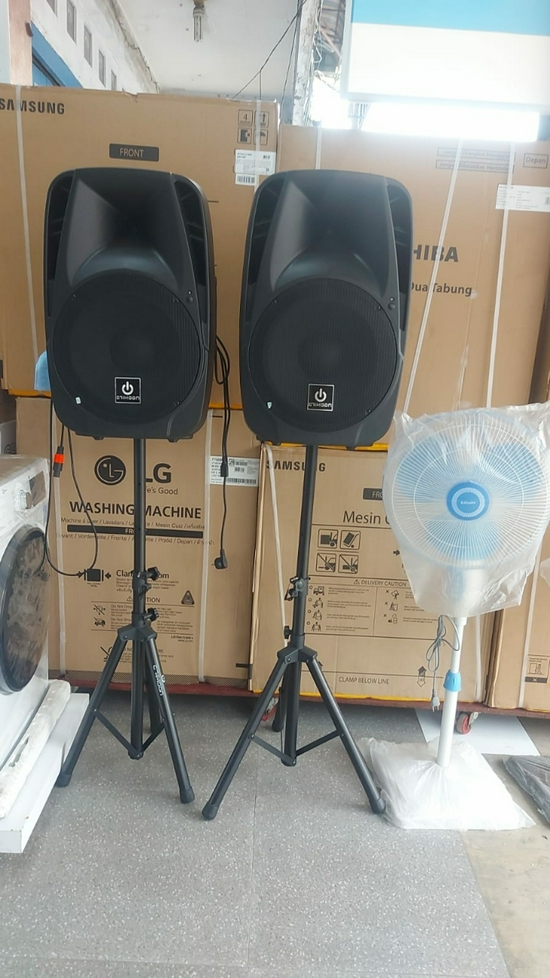 Speaker Crimson