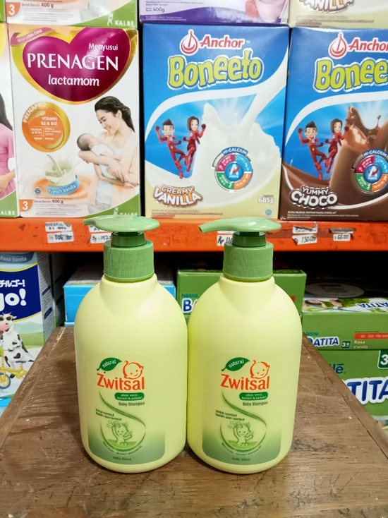 Zwitsal baby shampoo Aloe Vera 300ml pump