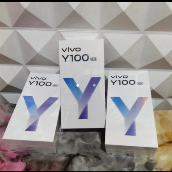 VIVO Y100 5G RAM16[8+8]/128GB